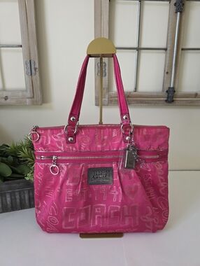 Coach Poppy Glam Tote Pink Story Patch Graffiti Print Canvas Limited Edition